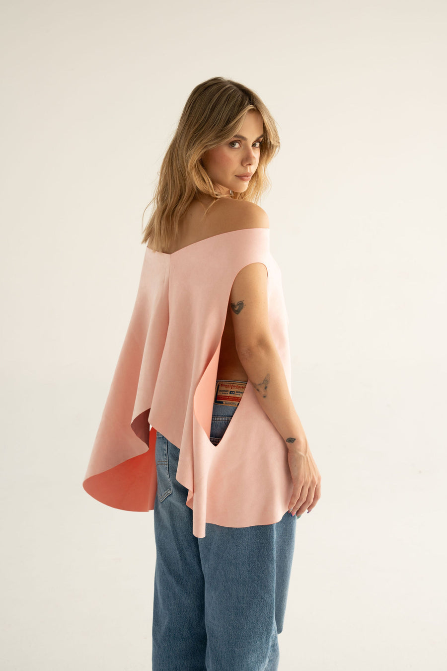 Curva pink cover up